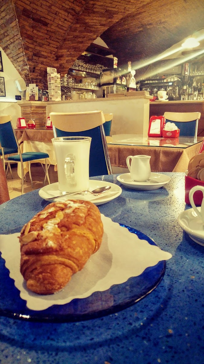 Galleria De Parma Photos 2